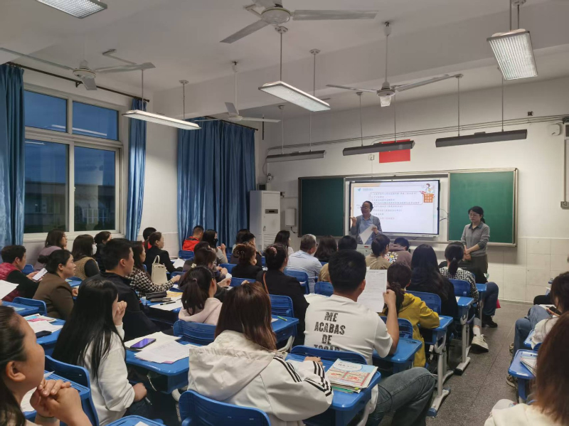 把握关键阶段  助力稳步成长 ——华新小学2025...