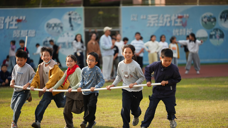 旋风奔跑展活力，乐动赛场砺成长 —— 华新小学...